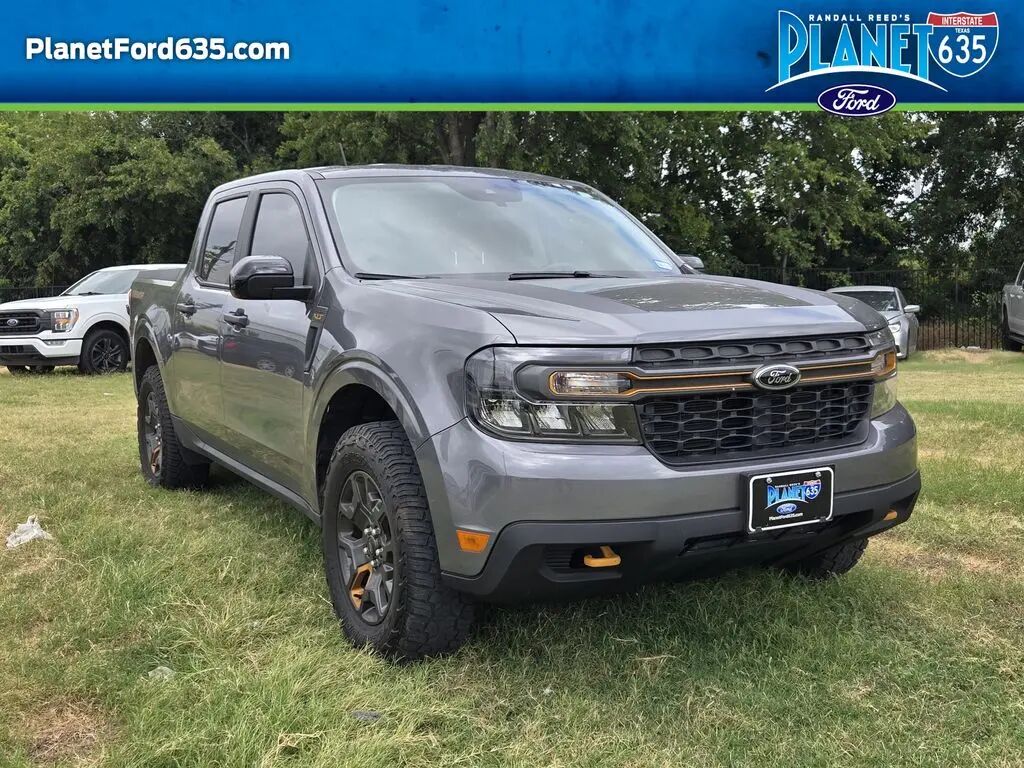 2024 Ford Maverick XLT — photo 1 of 12