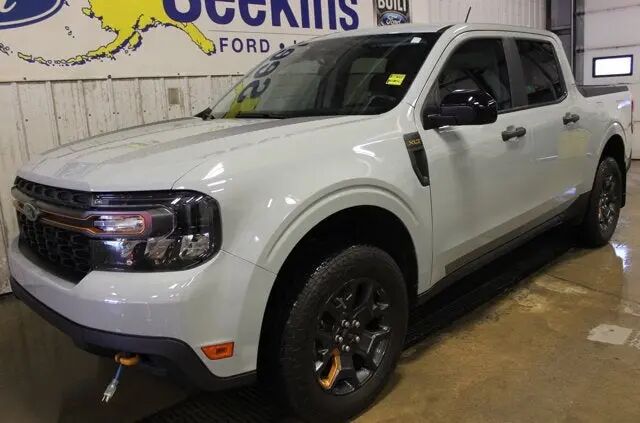2024 Ford Maverick XLT — photo 1 of 13