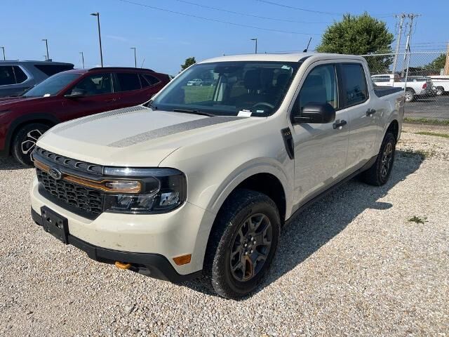 2024 Ford Maverick XLT — photo 1 of 24