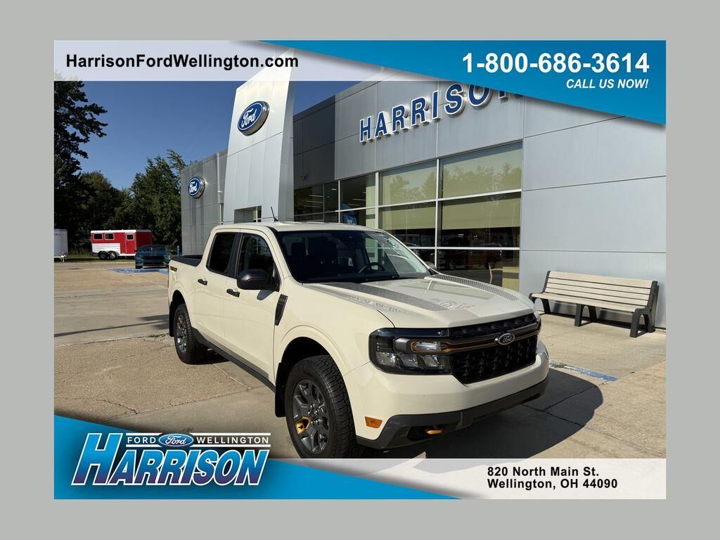 2024 Ford Maverick XLT — photo 1 of 3