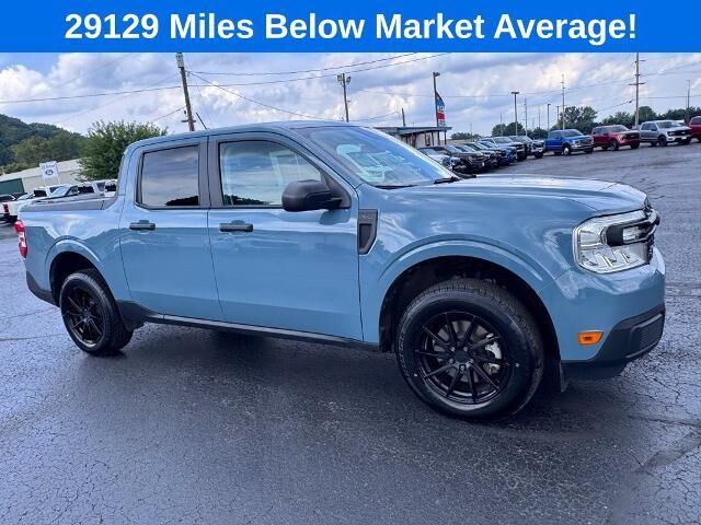 2022 Ford Maverick XL