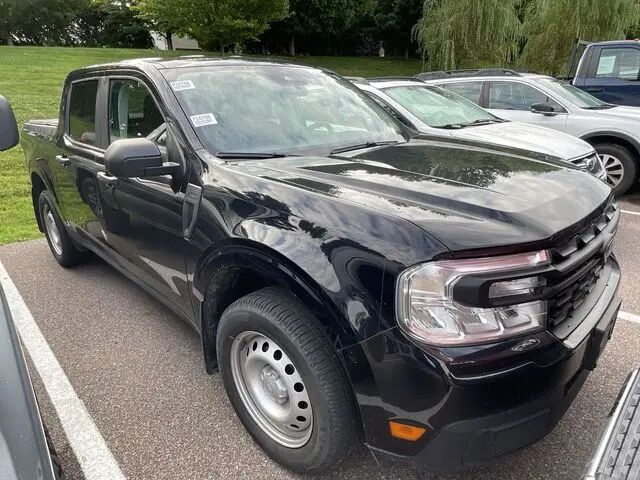 2022 Ford Maverick XL — photo 1 of 21