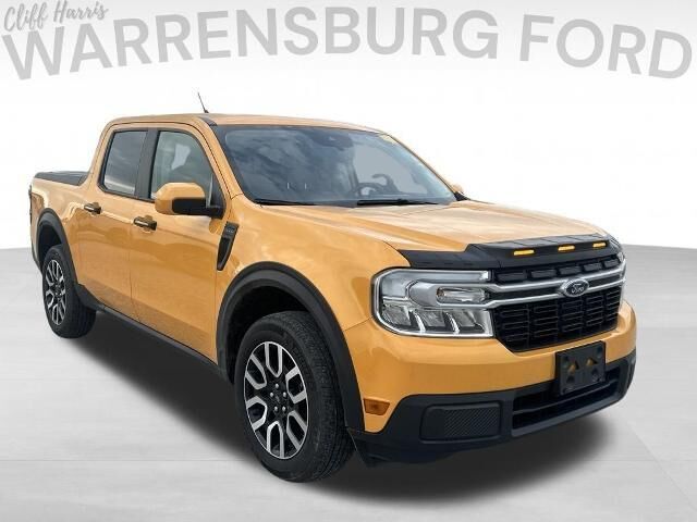 2023 Ford Maverick Lariat — photo 1 of 9