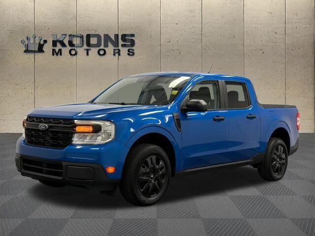2022 Ford Maverick XL
