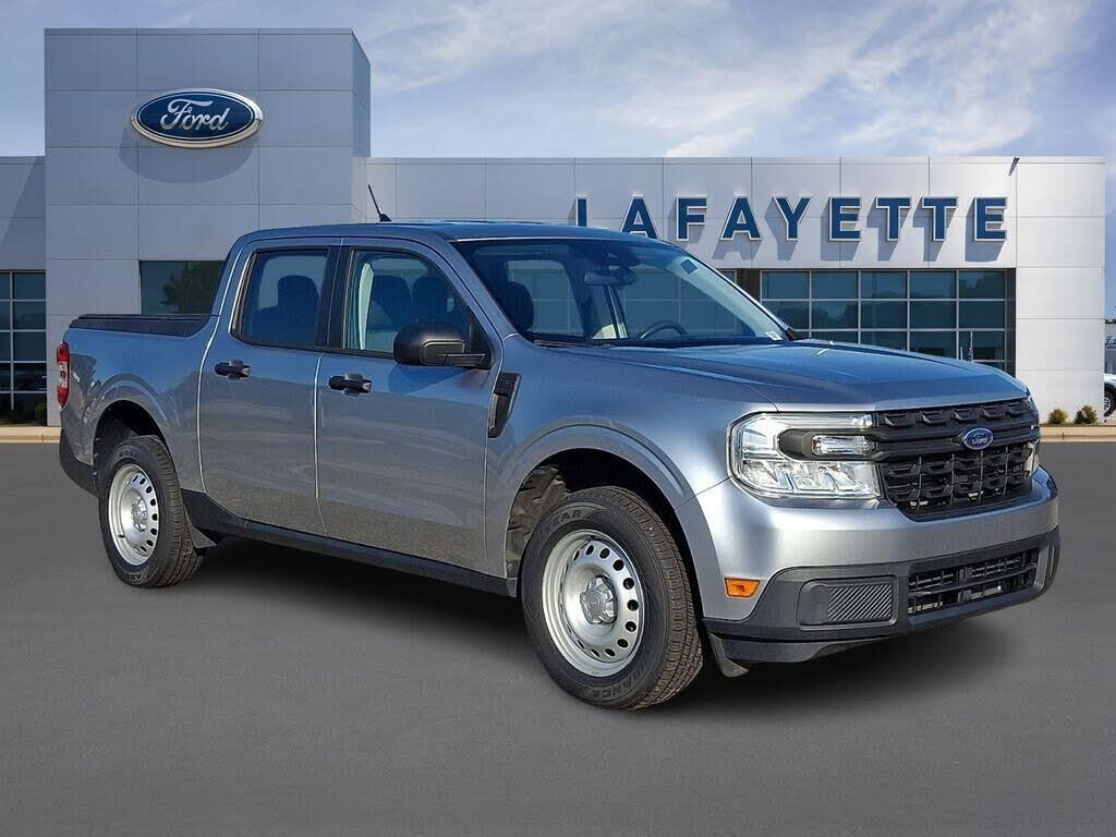 2022 Ford Maverick Lariat — photo 1 of 1