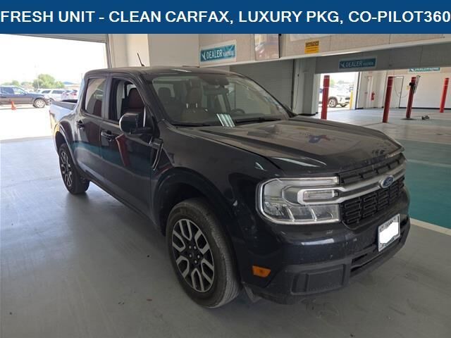 2023 Ford Maverick Lariat — photo 1 of 5
