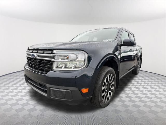 2023 Ford Maverick Lariat — photo 1 of 20