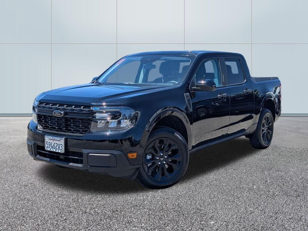 2023 Ford Maverick XLT — photo 1 of 1