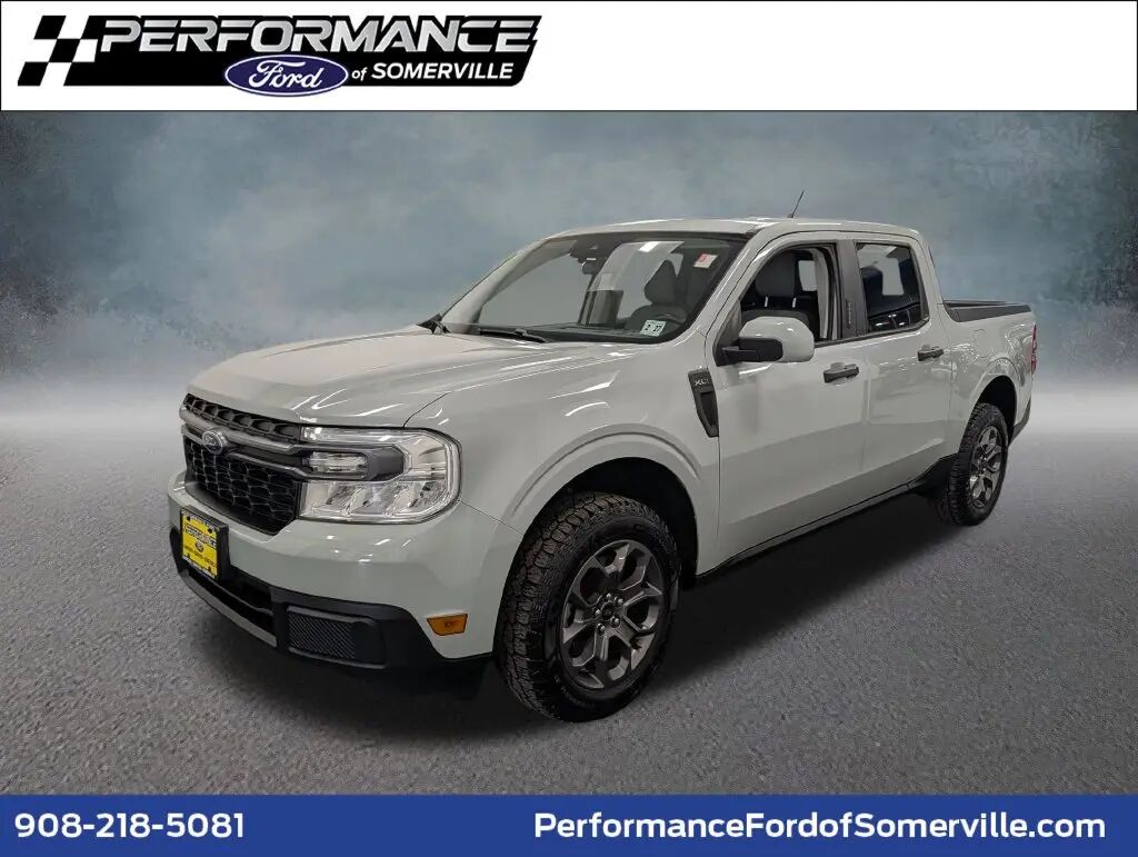 2022 Ford Maverick XLT — photo 1 of 13