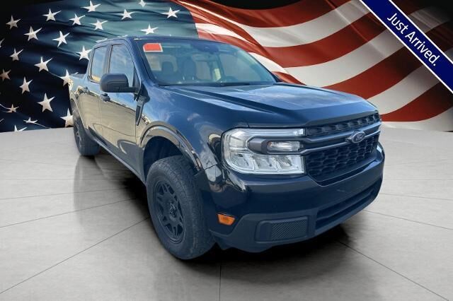 2023 Ford Maverick XLT — photo 1 of 7