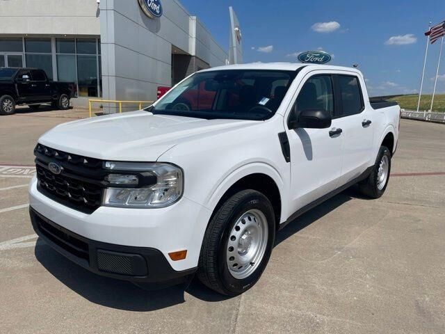 2023 Ford Maverick XL