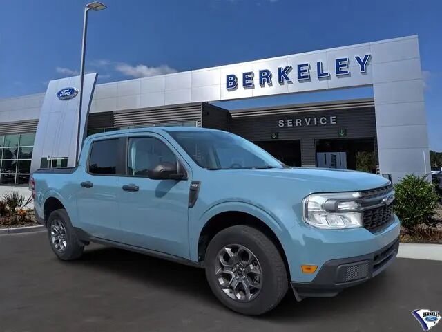 2022 Ford Maverick XLT — photo 1 of 13