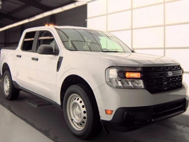 2022 Ford Maverick XL