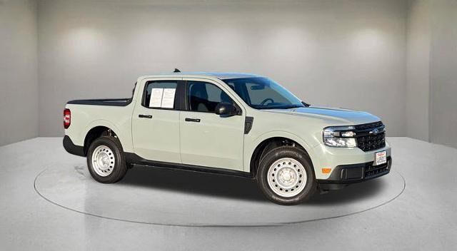 2023 Ford Maverick XL