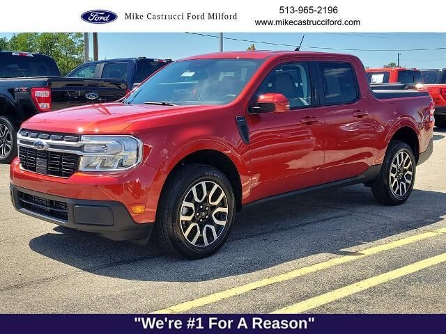 2022 Ford Maverick Lariat — photo 1 of 26