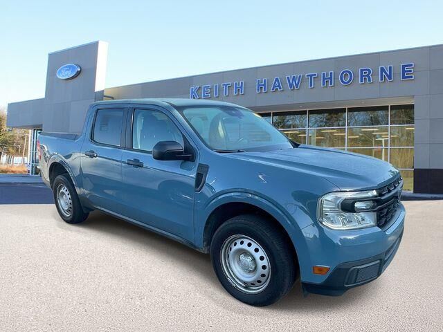 2022 Ford Maverick XL — photo 1 of 37