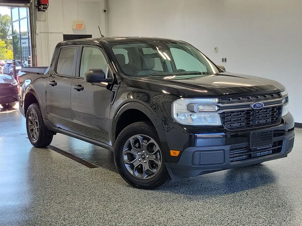 2022 Ford Maverick XLT — photo 1 of 26