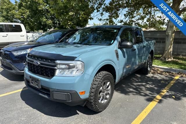 2022 Ford Maverick XLT — photo 1 of 13