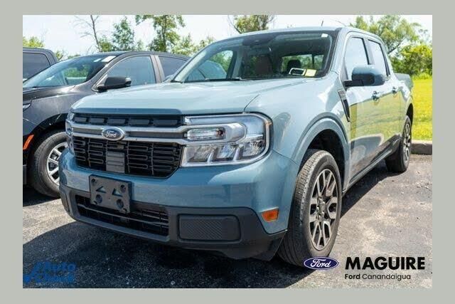 2022 Ford Maverick Lariat — photo 1 of 4