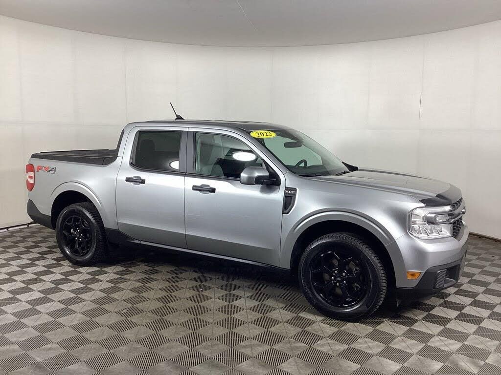 2022 Ford Maverick XLT — photo 1 of 1