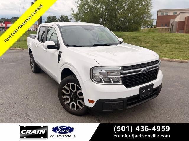 2023 Ford Maverick Lariat — photo 1 of 2