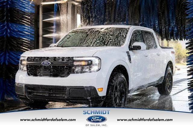 2023 Ford Maverick XLT — photo 1 of 8