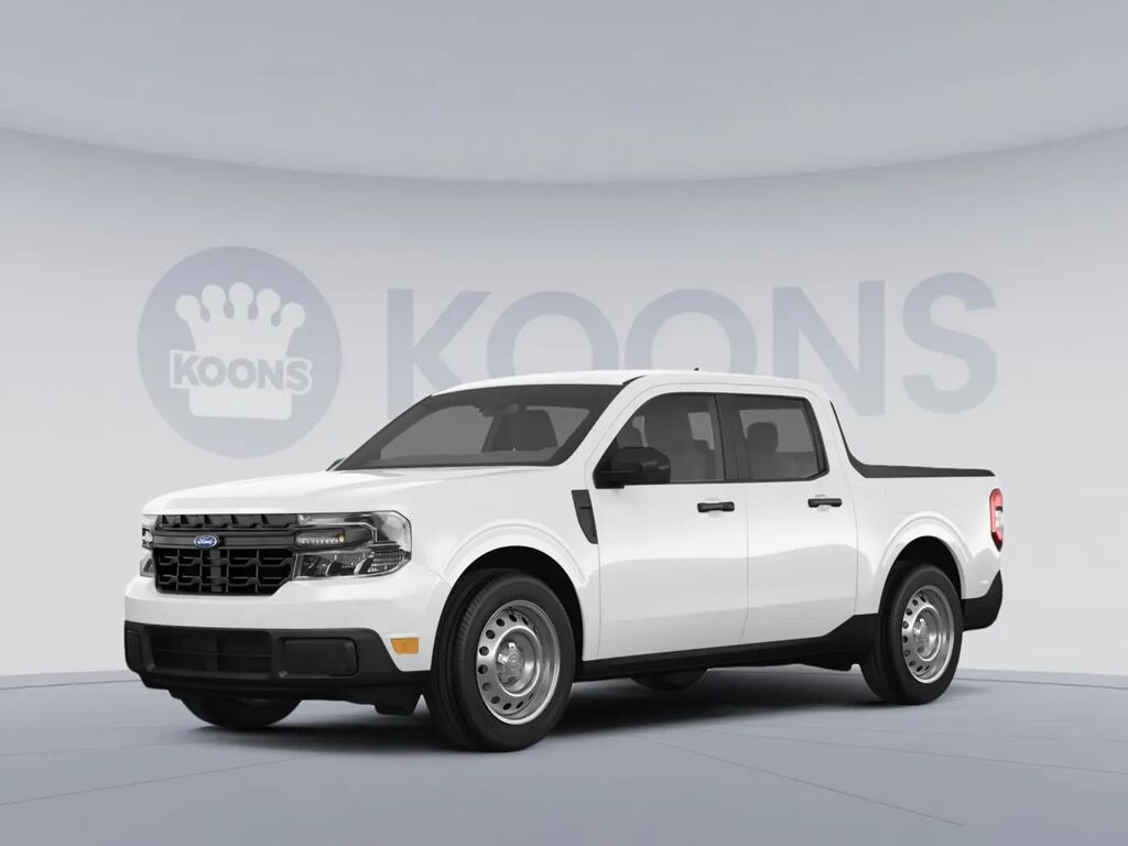 2022 Ford Maverick XL — photo 1 of 17