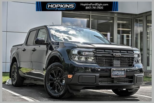 2023 Ford Maverick Lariat — photo 1 of 13