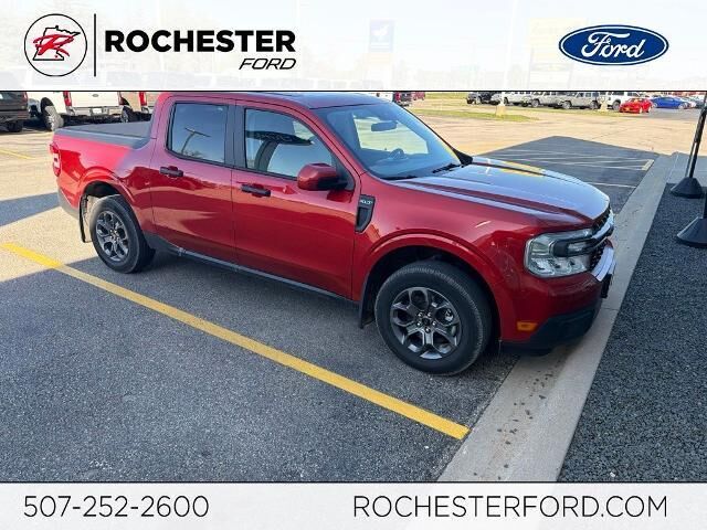 2023 Ford Maverick XLT — photo 1 of 5