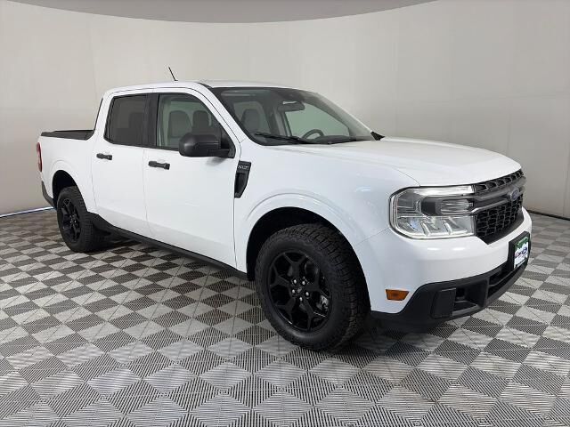2022 Ford Maverick XLT — photo 1 of 39
