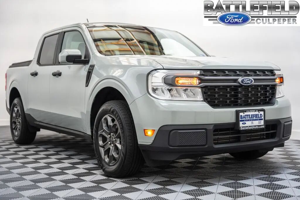 2022 Ford Maverick XLT — photo 1 of 40