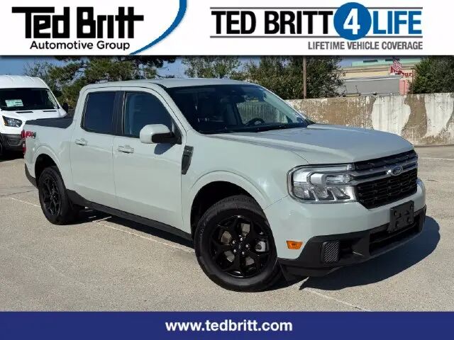 2023 Ford Maverick Lariat