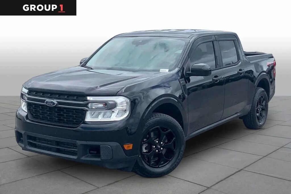 2022 Ford Maverick XLT — photo 1 of 12