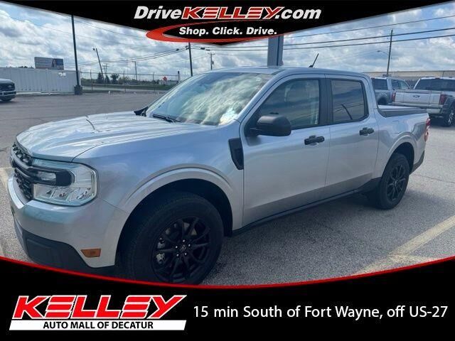 2022 Ford Maverick XL — photo 1 of 13