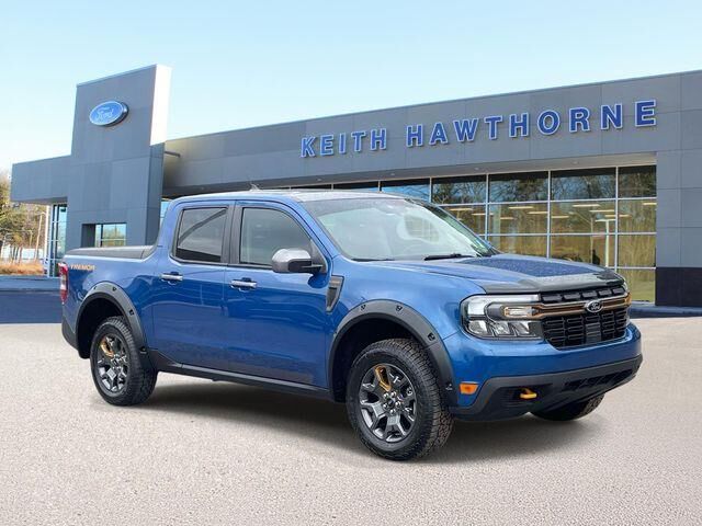 2023 Ford Maverick Lariat