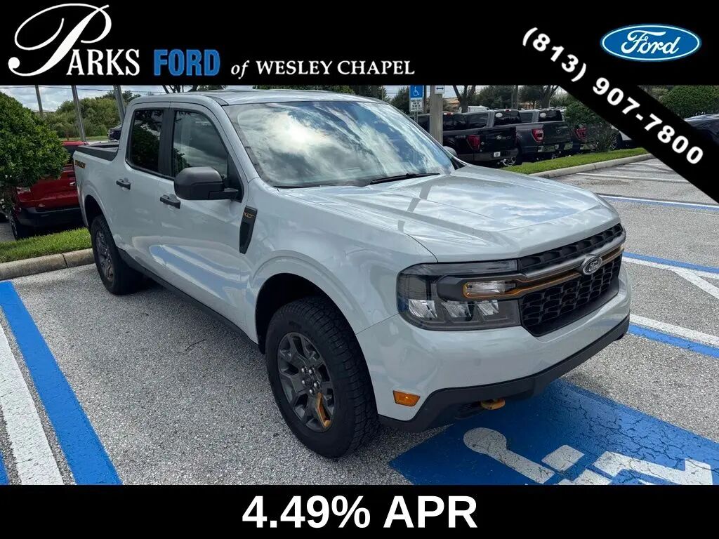 2023 Ford Maverick XLT — photo 1 of 6