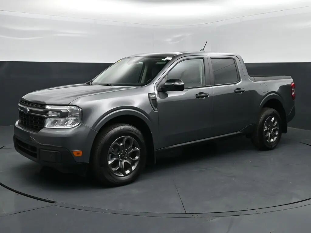 2024 Ford Maverick XLT — photo 1 of 12