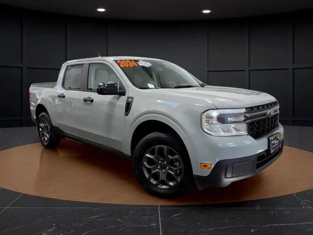 2024 Ford Maverick XLT