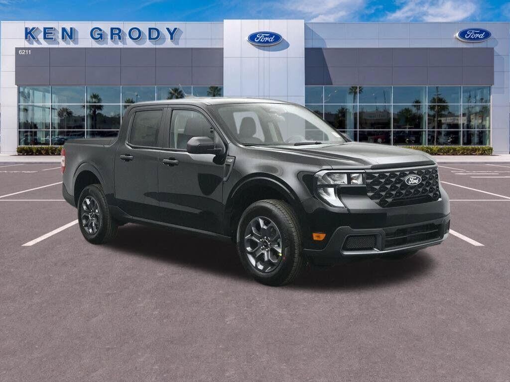 2026 Ford Maverick XLT — photo 1 of 1