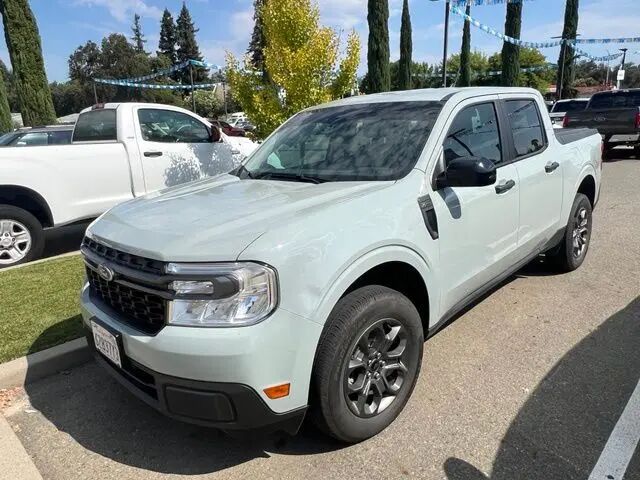 2024 Ford Maverick XLT — photo 1 of 39