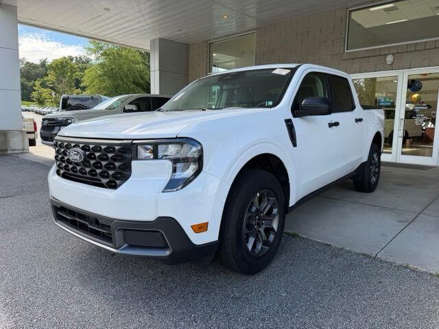 2026 Ford Maverick XLT — photo 1 of 26