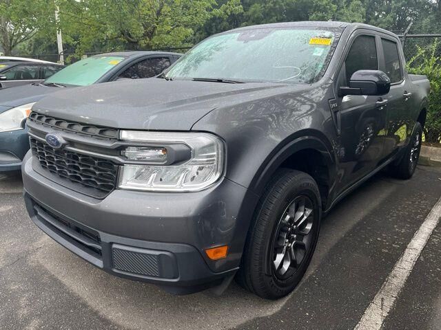 2024 Ford Maverick XLT — photo 1 of 26
