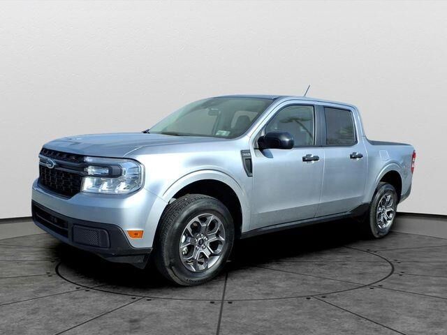 2024 Ford Maverick XLT — photo 1 of 12