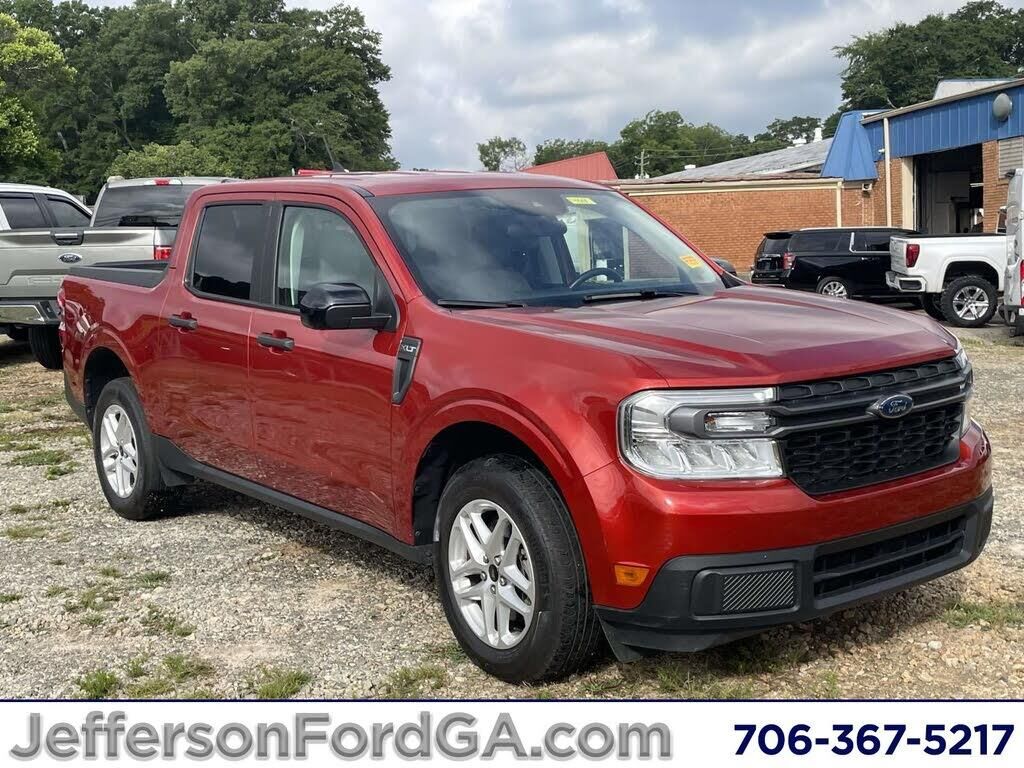 2024 Ford Maverick XLT — photo 1 of 1