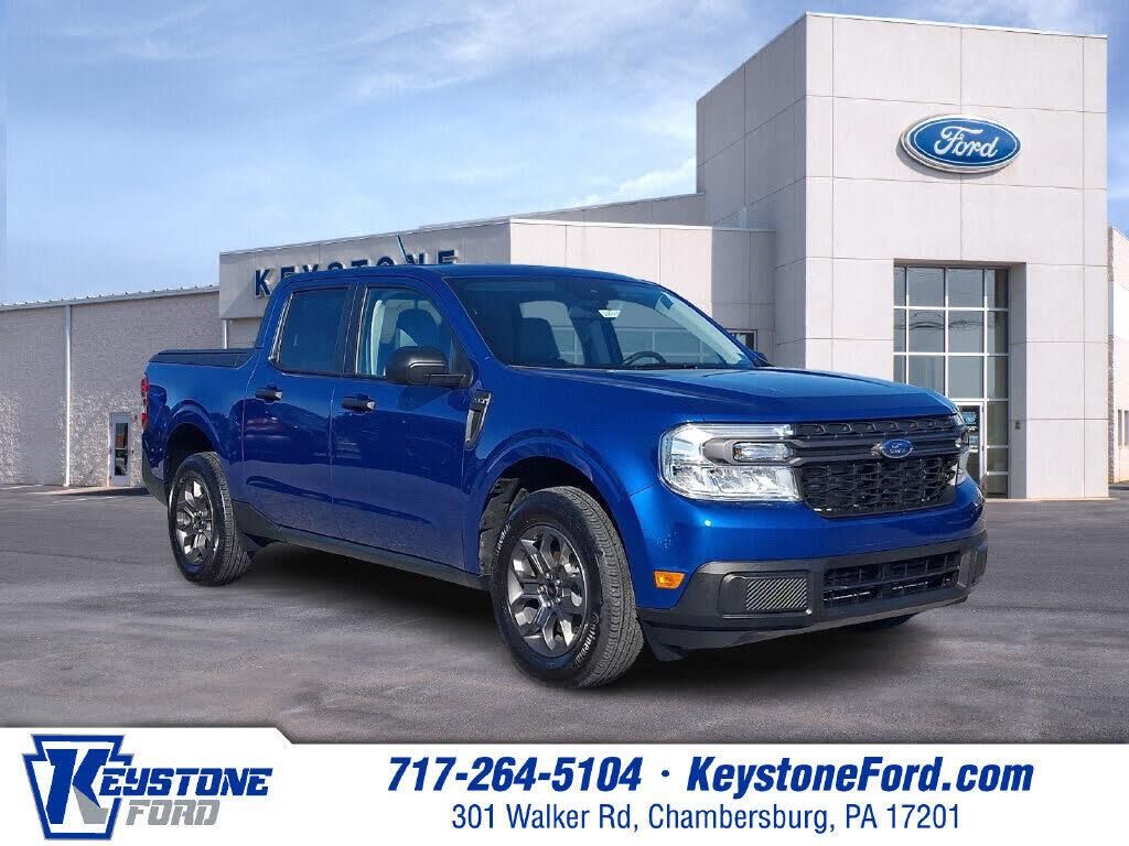2024 Ford Maverick XLT — photo 1 of 1