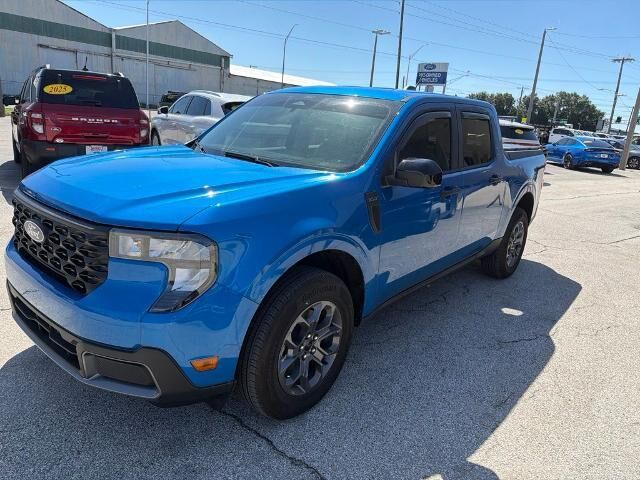2026 Ford Maverick XLT — photo 1 of 26
