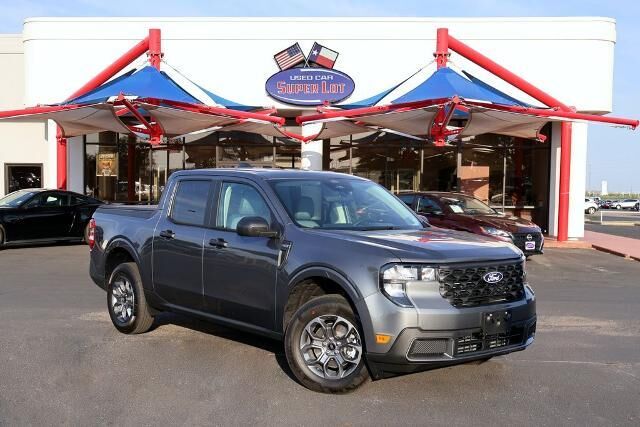 2026 Ford Maverick XLT — photo 1 of 13