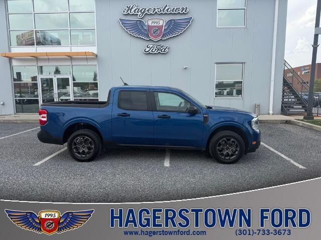 2024 Ford Maverick XLT — photo 1 of 26