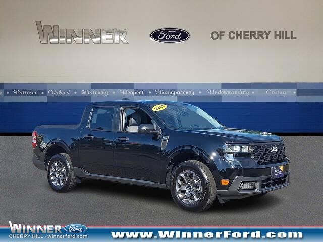 2025 Ford Maverick XLT — photo 1 of 13