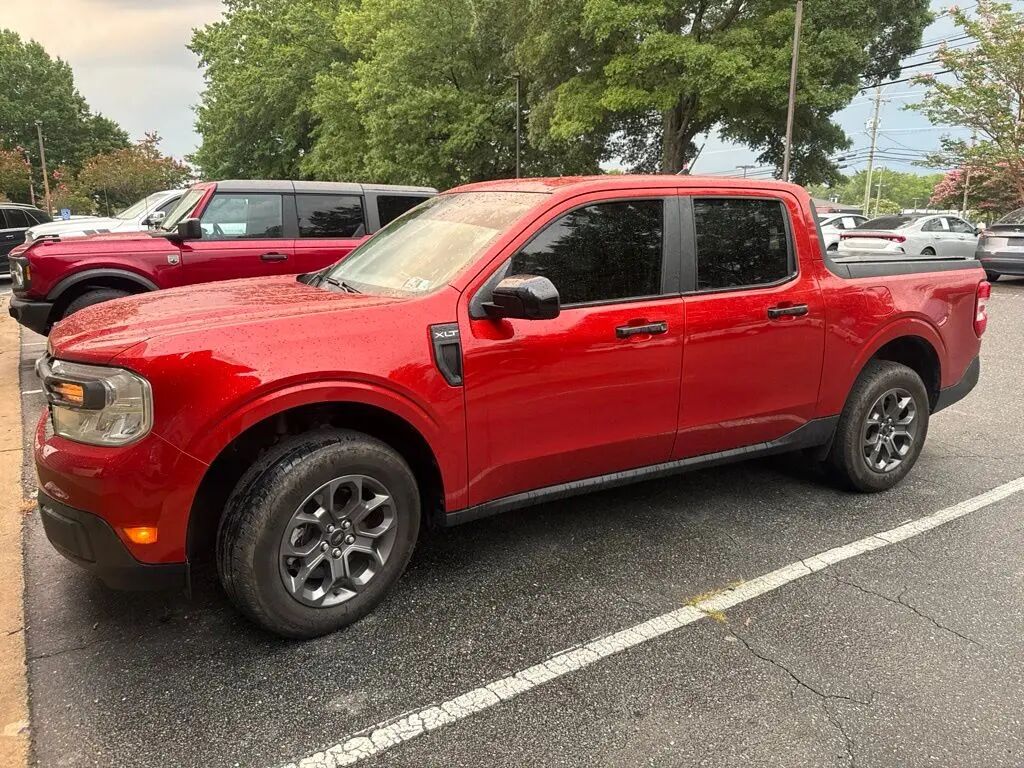 2024 Ford Maverick XLT — photo 1 of 28